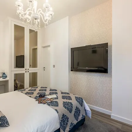 Elixir Luxury 3*