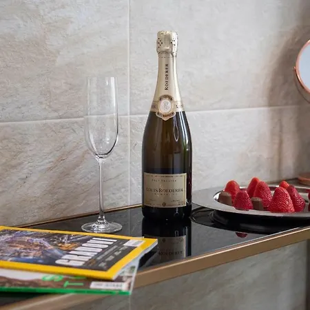 Elixir Luxury - In The Old Town 4*