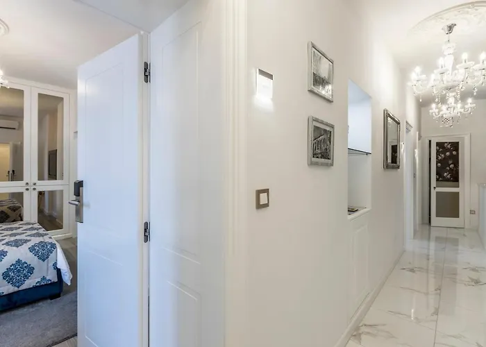 Guest house Elixir Luxury 4*