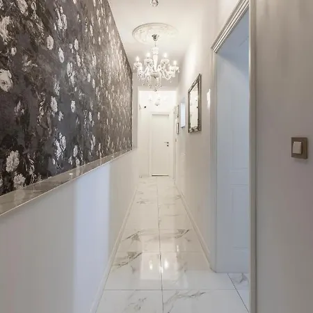 Elixir Luxury - In The Old Town Сплит